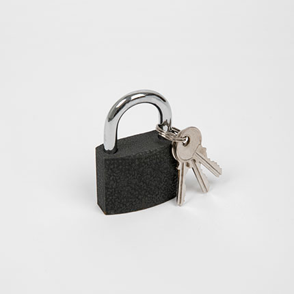 Spécial self stockage ! Le cadenas a code pour fermer votre box en